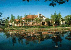 滩金融贸易街、陆家嘴核心等城市各地